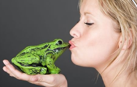 kissing frog